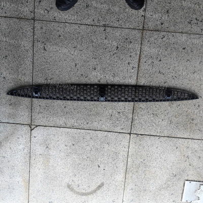 988025 GRILLE-LOWER-TK BLACK,SP THERMO KING T-600M, T-800M, T-1000M, T-680Pro, T-880Pro, T-1080Pro'nun alt kapağı