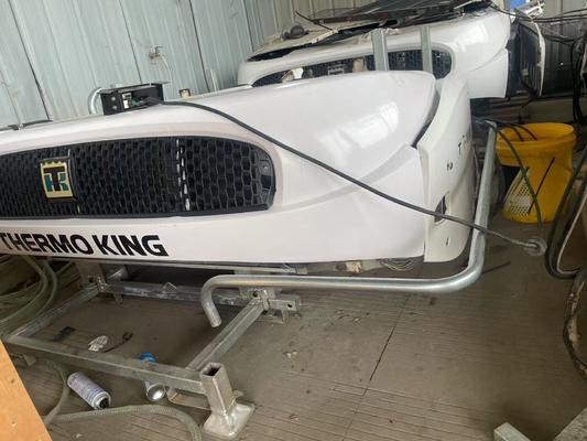 Kullanılmış ünite T-1000M THERMO KING kullanılmış ünite T1000M thermo king iyi durumda, 2011-2019 yılları civarında üretilmiş